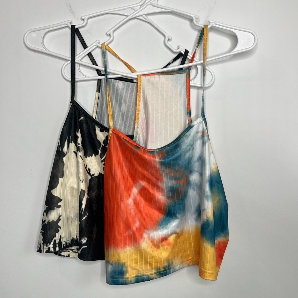 Lot of Two Crop Tank Tops Size XL